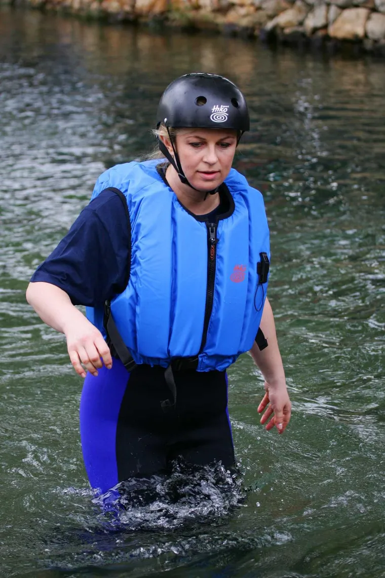 Sjećate li se kad je Sanader poslao ministre na rafting? Neki su se skoro utopili, jedan uhvaćen u ljubavnom klinču, a Kolinda...