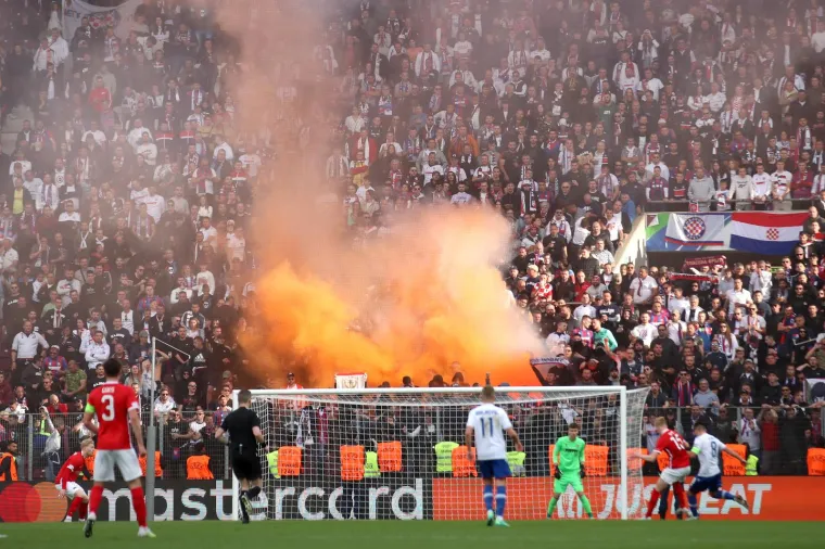 Srbi na nogama, užasnuti su pona&scaron;anjem Torcide: 'Skandal! Europa zgrožena usta&scaron;kim orgijama...'