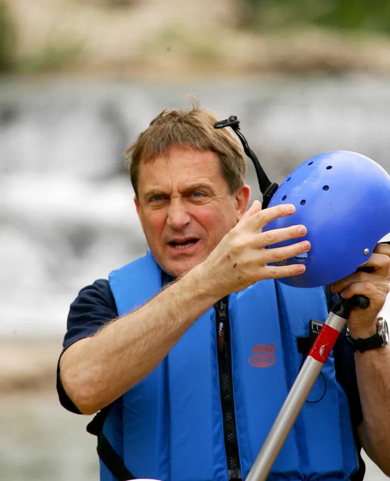 Sjećate se kad je Sanader poslao ministre na rafting? Neki izgledali kao da su na rubu utapanja...