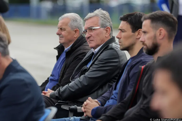 Ovako je izgledalo svečano otvaranje terena nazvanog po Luki Modriću: Poznato je i kada će biti gotov novi stadion