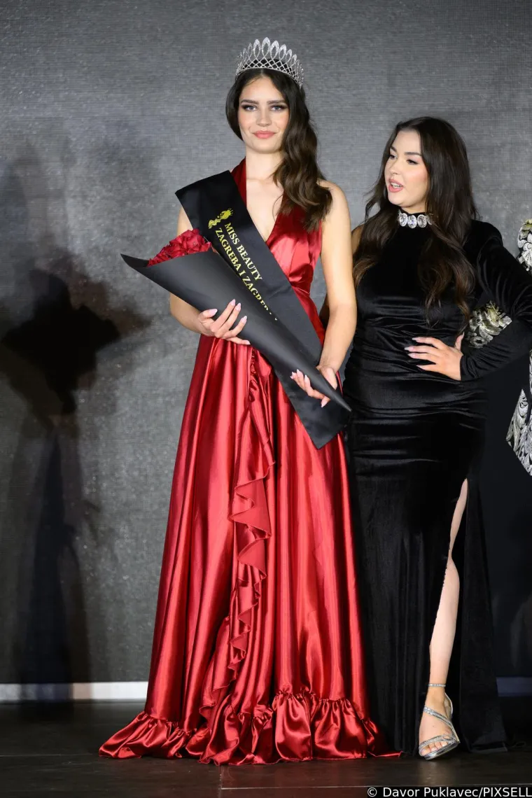 Nova Miss Beauty Zagreba je maturantica Nina &Scaron;imunac: Izljubile je Ana Sasso i Ana Rucner, a izbor nije propustio ni Cigi