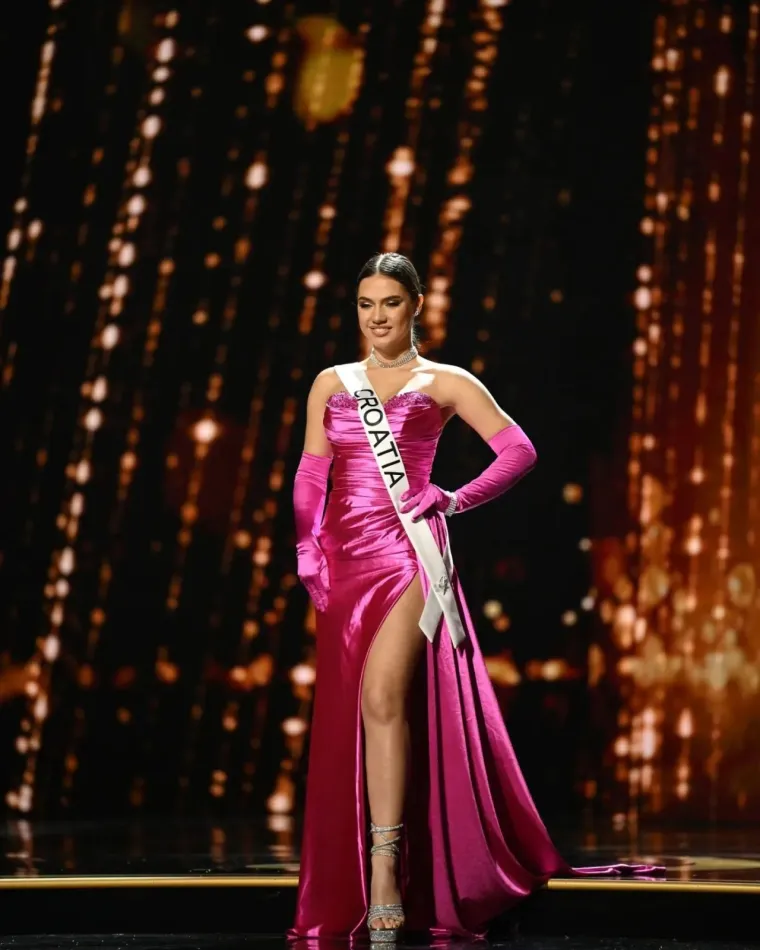 2022. - Arijana Podgajski