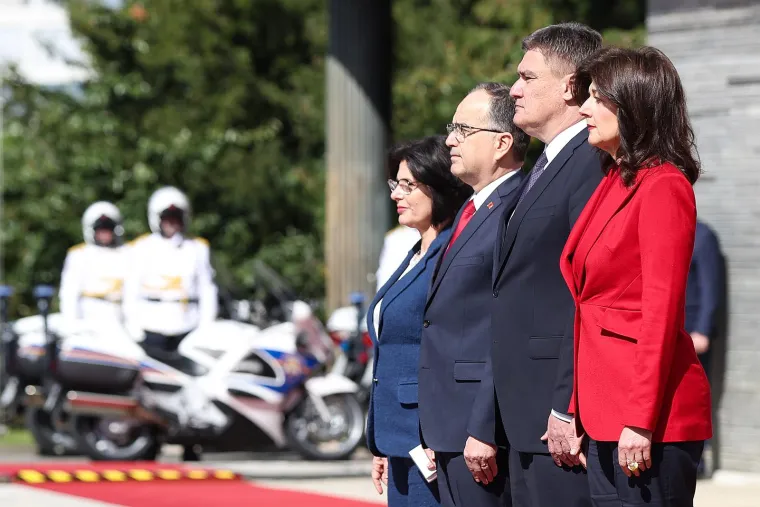 S našom Sanjom nitko ne može stati u istu rečenicu: Kad se pojavila na Pantovčaku nema tko se nije okrenuo za njom