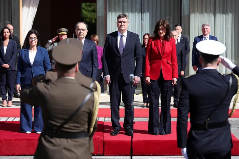 S našom Sanjom nitko ne može stati u istu rečenicu: Kad se pojavila na Pantovčaku nema tko se nije okrenuo za njom