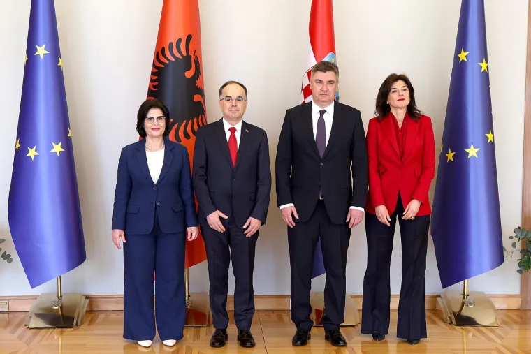 S našom Sanjom nitko ne može stati u istu rečenicu: Kad se pojavila na Pantovčaku nema tko se nije okrenuo za njom