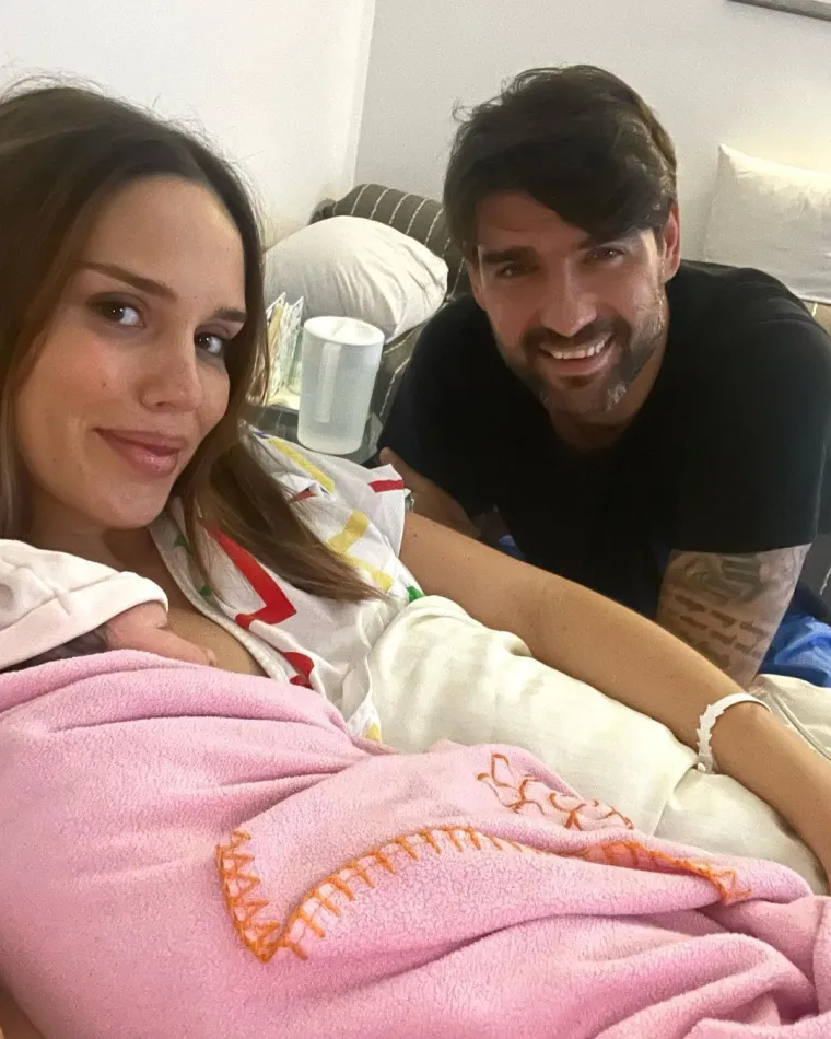 &quot;Iako sam sebi na zadnjem mjestu i imam vrlo malo vremena za sebe, otkako smo dobili Viktora i Gretu, moji osobni problemi postali su minorni, iskreno uživam u majčinstvu, sretnija sam, moje emocije su još snažnije&quot;, rekla je.