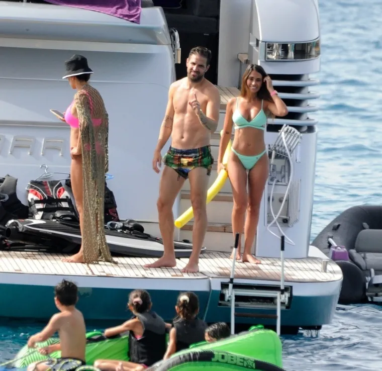 Georgina Rodriguez vs Antonella Roccuzzo: 'Obje su se suočile s brojnim zamkama glamuroznog života i bogatstva kojeg imaju'