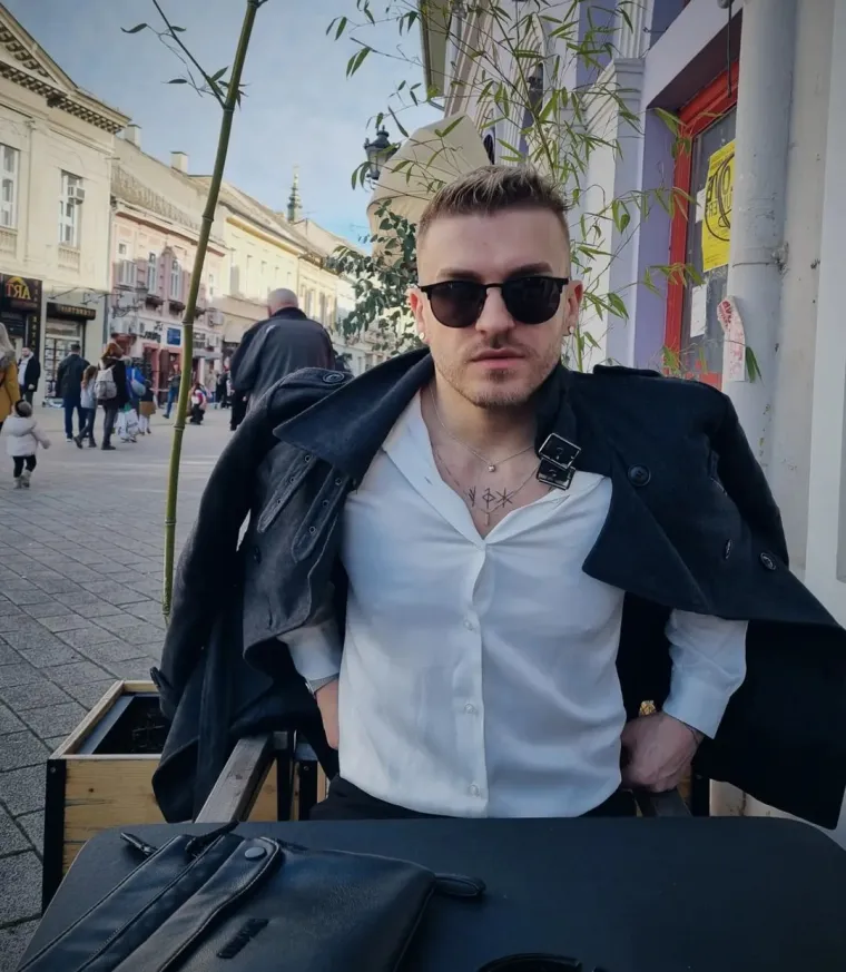 &quot;Naravno, uvijek nešto pođe po zlu, netko zakasni, netko se požali, netko je nekome “ukrao” gosta, pa je strpljenje jedna od mnogih osobina koje sam morao razviti da bih bio uspješan menadžer&quot;,  kaže Stefan koji priznaje da neke stvari nije očekivao.