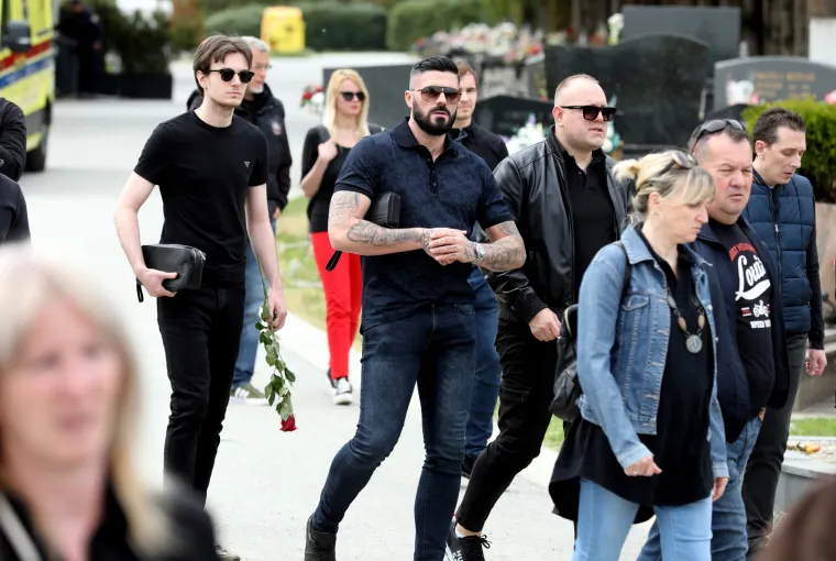 Na groblju Markovo Polje sahranjen je Tomislav Sabljo koji je ubijen u noćnom klubu 'Ritz'