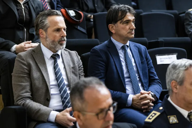 Zlatko Dalić snimljen u zanimljivom društvu: Pazite pored koga sjedi, je li to njegov budući gazda?