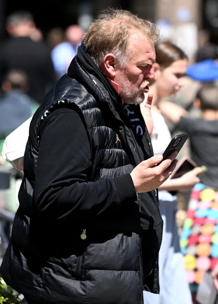 Na subotnjoj &scaron;pici osvanuo i legendarni hrvatski nogometa&scaron;: Pazite u kakvom su ga izdanju kamere snimile u centru Zagreba