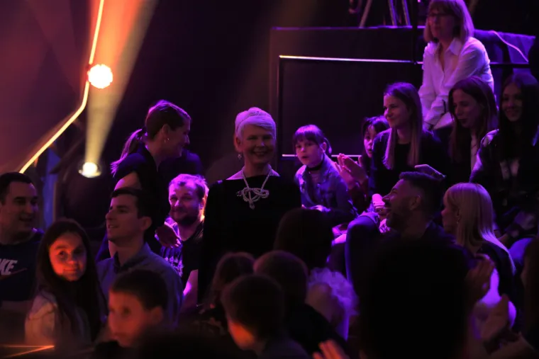 I oni žele saznati tko se skriva ispod maski: Pogledajte što je na glavi nosila Jadranka Kosor na finalu Masked Singera