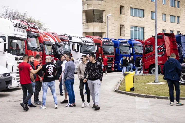 Kakve makine! Prvi Truck Show u Dugopolju kod Splita okupio prave zaljubljenike u kamione
