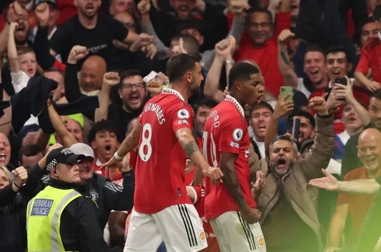 Najbolji igrač Manchester Uniteda pomogao je 'najboljoj guzi nogometa' u velikoj nevolji