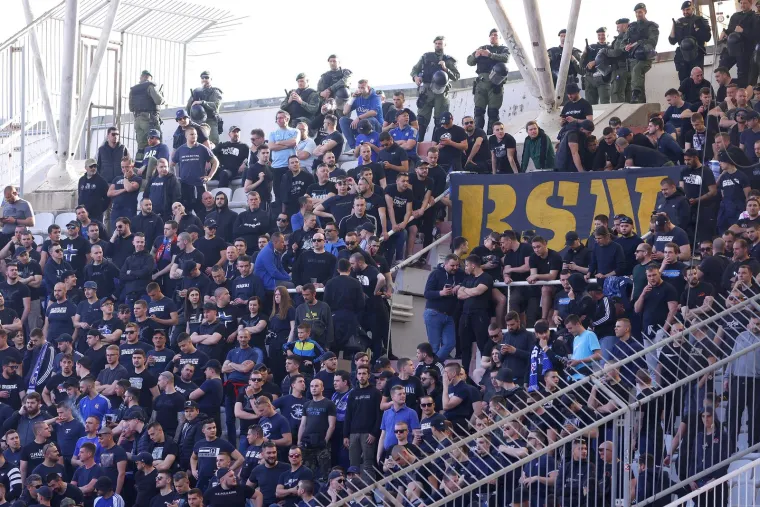 Dinamu je dovoljan i remi. Pogledajte kako izgledaju tribine na derbiju svih derbija u Splitu