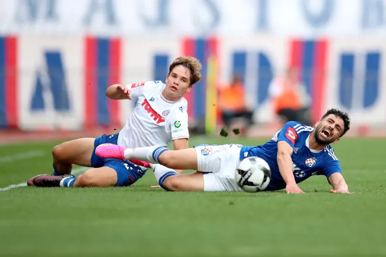 Ako navijate za Hajduk, bolje da ovo ne vidite: Ovako su nogometa&scaron;i Dinama proslavili titulu usred Splita