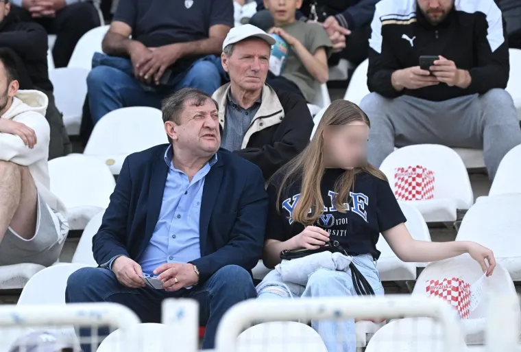 Ma tko se to ukazao među gledateljima u Kranjčevićevoj i pratio ludu utakmicu HNL-a?