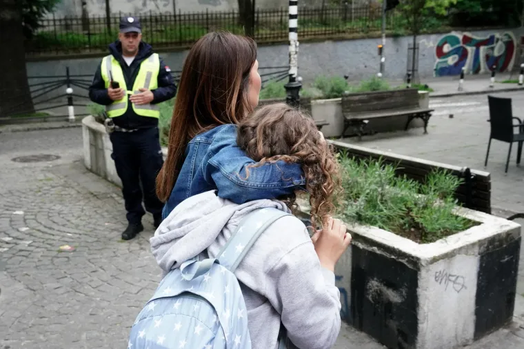Učenik u školi ubio nekoliko učenika i zaštitara