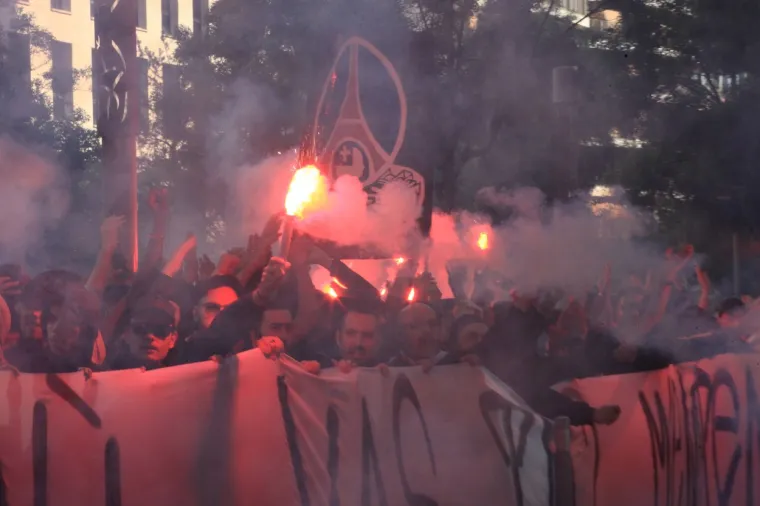 Ugledali se na Bad Blue Boyse; Poznatim navijačima dosta plaćenika: 'Ajmo, mar&scaron; odavde'