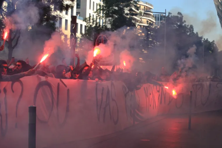 Ugledali se na Bad Blue Boyse; Poznatim navijačima dosta plaćenika: 'Ajmo, mar&scaron; odavde'