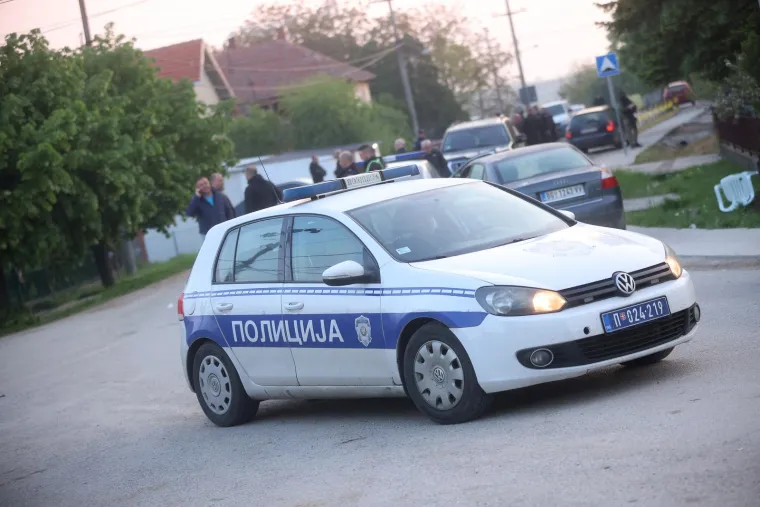 Više od 600 specijalaca tragalo za 21-godišnjim masovnim ubojicom iz Mladenovca