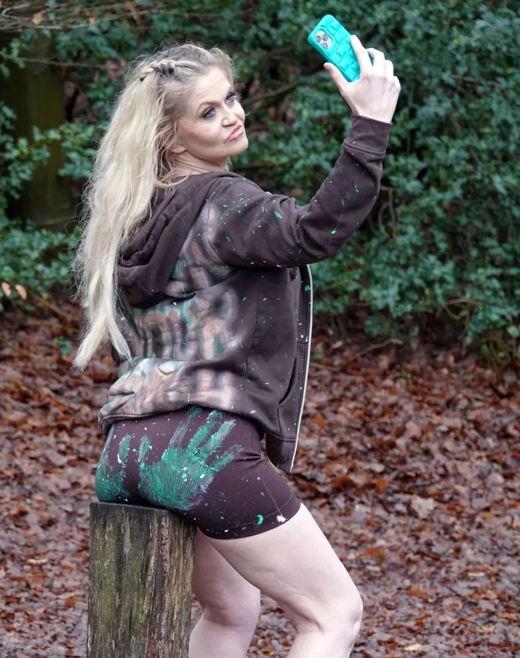 Bivša sudionica 'Big Brothera' zbog kokaina izgleda kao mumija: Trune joj lice, a nove fotke s bazena ozbiljno uznemiruju