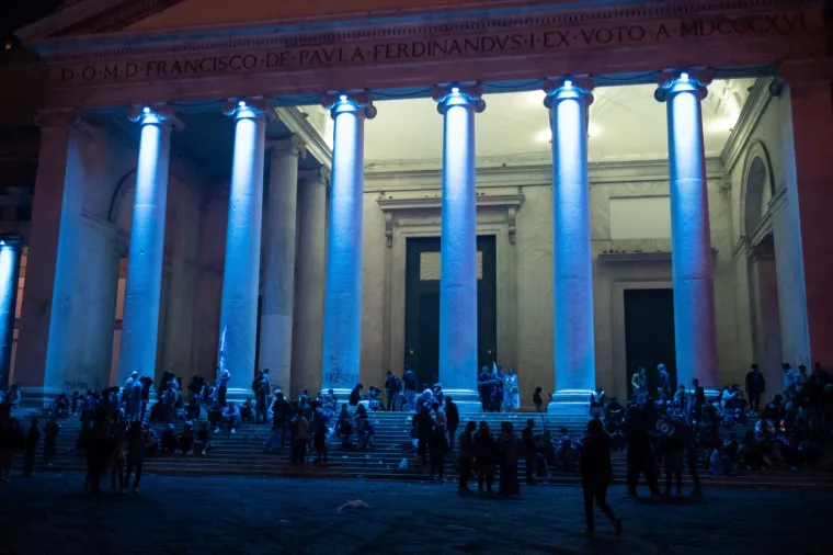 Slavlje ili kriminalni čin: Žrtva pucnjave u susjedstvu je bila povezana s lokalnim mafija&scaron;kim klanom?