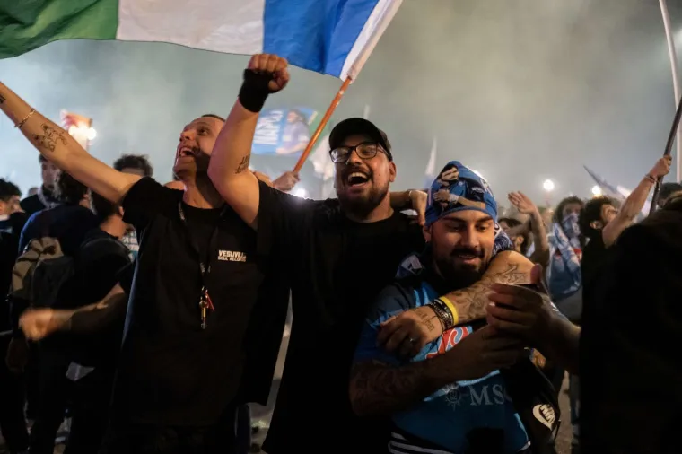 Slavlje ili kriminalni čin: Žrtva pucnjave u susjedstvu je bila povezana s lokalnim mafija&scaron;kim klanom?