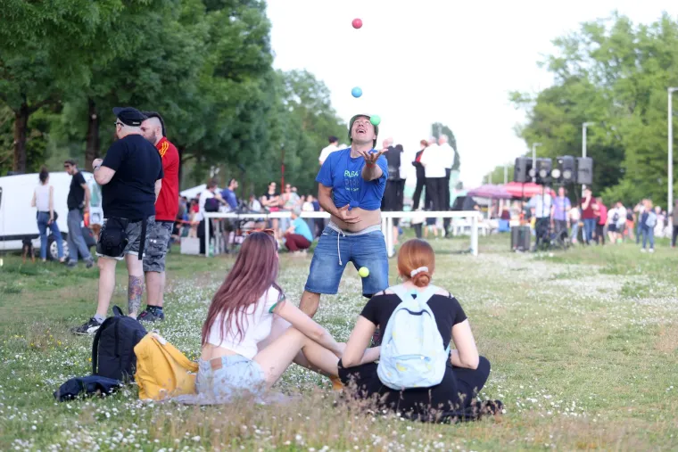 Kakav Ronaldo, kakav Modrić, pa jeste li vi svjesni kakvog čarobnjaka imamo? Pogledajte kako je moćno driblao loptom