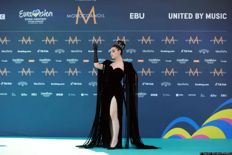 Svi su zanijemili kad se Let 3 pojavio na otvaranju Eurosonga: Takav outfit sigurno nitko nije očekivao