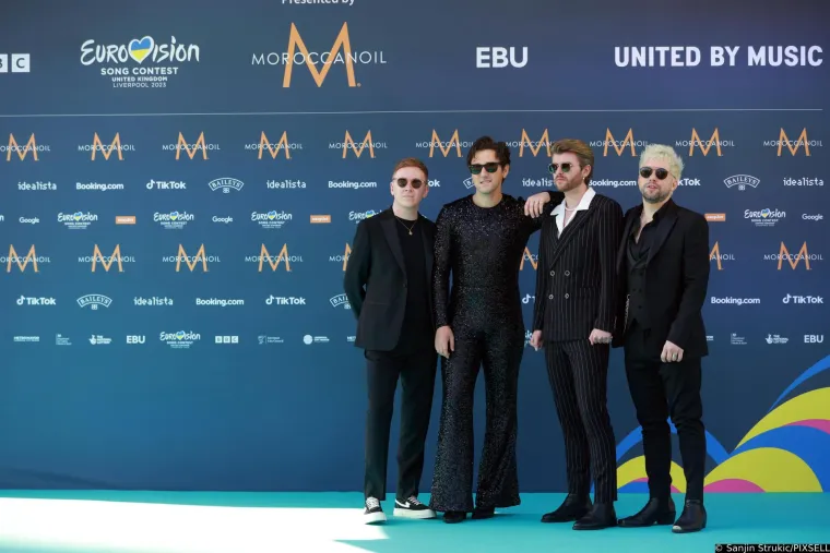 Svi su zanijemili kad se Let 3 pojavio na otvaranju Eurosonga: Takav outfit sigurno nitko nije očekivao