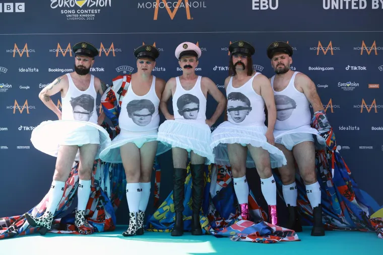 &Scaron;ljokice, kič, boje i ludilo: Pogledajte otvorenje Eurosonga. Let 3 ni ovaj put nije razočarao svojom pojavom