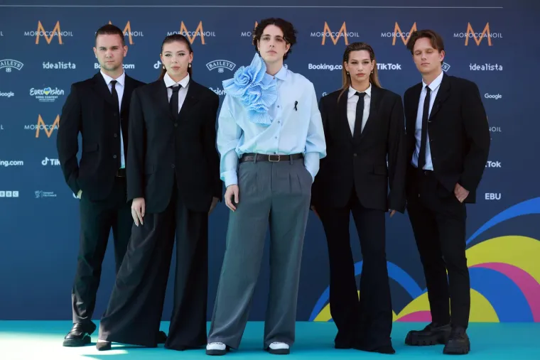 &Scaron;ljokice, kič, boje i ludilo: Pogledajte otvorenje Eurosonga. Let 3 ni ovaj put nije razočarao svojom pojavom