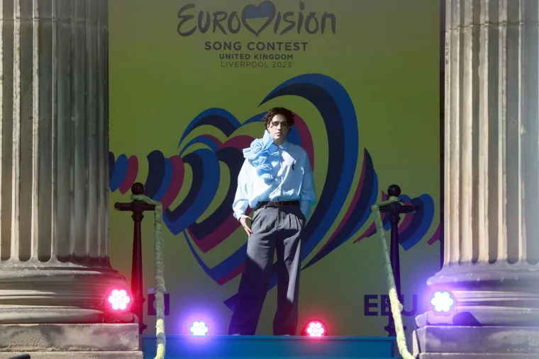 &Scaron;ljokice, kič, boje i ludilo: Pogledajte otvorenje Eurosonga. Let 3 ni ovaj put nije razočarao svojom pojavom