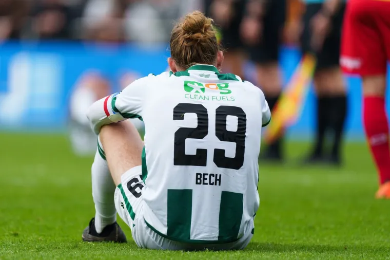 Tuga i očaj igrača i navijače kluba koji je nakon 23 godine ispao iz Eredivisie