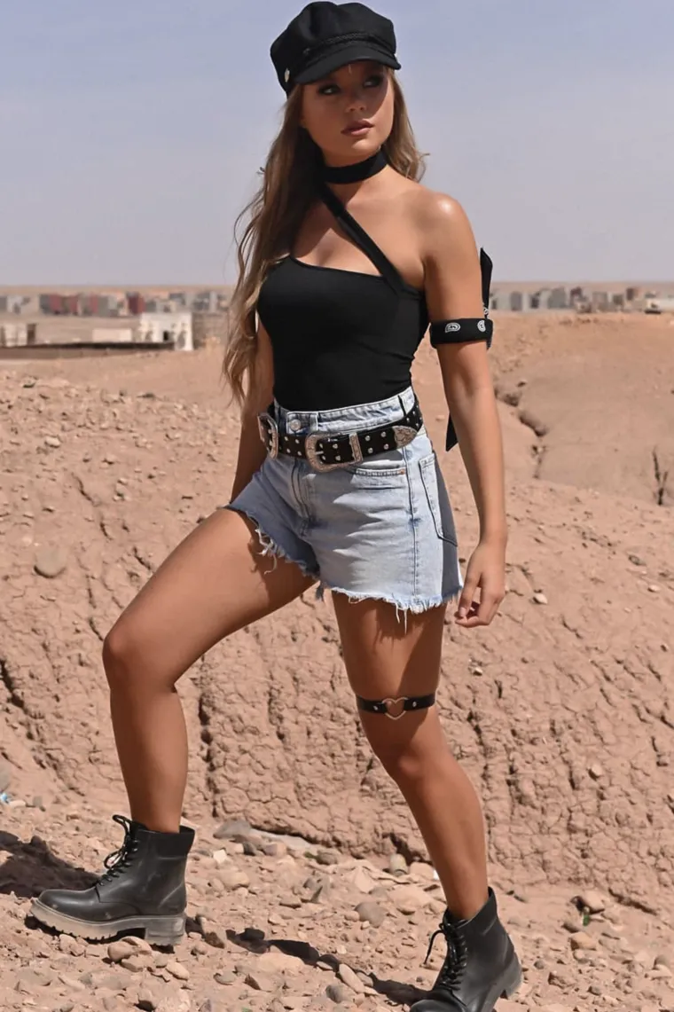 Ona prijeti Luki i dru&scaron;tvu: Čim je sletjela u Madrid izazvala je pomutnju