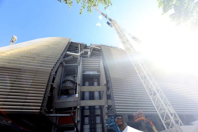 Renovacija stadiona Real Madrida približava se kraju: Pogledajte kako izgleda arena u kojoj će Luka Modrić i ekipa igrati ključnu utakmicu sezone