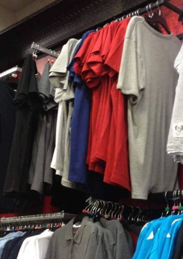 Progoni li vas osjećaj da vas odnekud stalno promatraju? Bojimo se da ove fotografije neće olak&scaron;ati situaciju