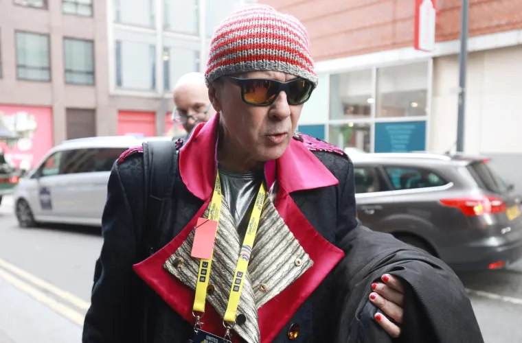 Let 3 otišao na generalnu probu uoči velikog finala: Dok je Mrle na unikatan način pozdravljao novinare, Ivanka je smijući se pila kavu