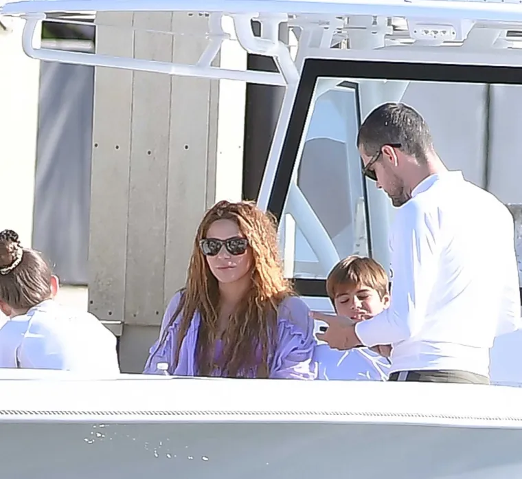 Ma kakav Pique: Shakira na jahti uživa u društvu jednog od najboljih sportaša svih vremena