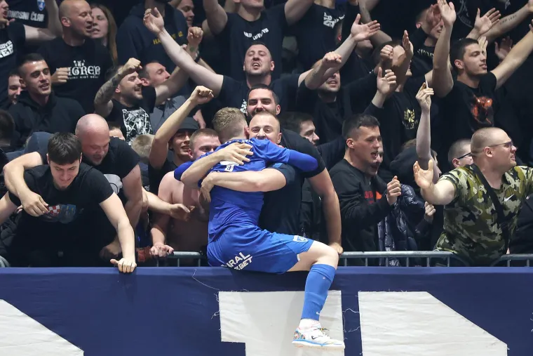 Dinamo na krilima Bad Blue Boysa do Lige prvaka: Kakva ekstaza u 'Dvojci' nakon &scaron;to je utakmica zavr&scaron;ila
