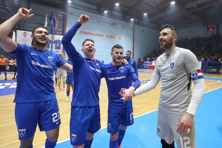 Dinamo na krilima Bad Blue Boysa do Lige prvaka: Kakva ekstaza u 'Dvojci' nakon &scaron;to je utakmica zavr&scaron;ila