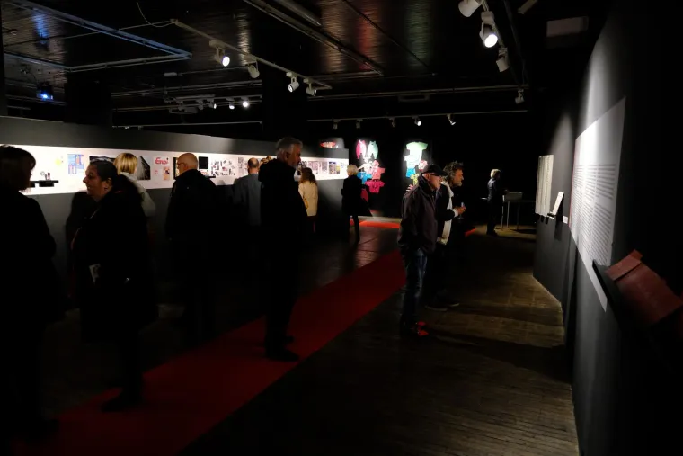 U zagrebačkom Tehničkom muzeju otvorena izložba posvećena narodnoj heroini Nadi Dimić te istoimenoj tvornici