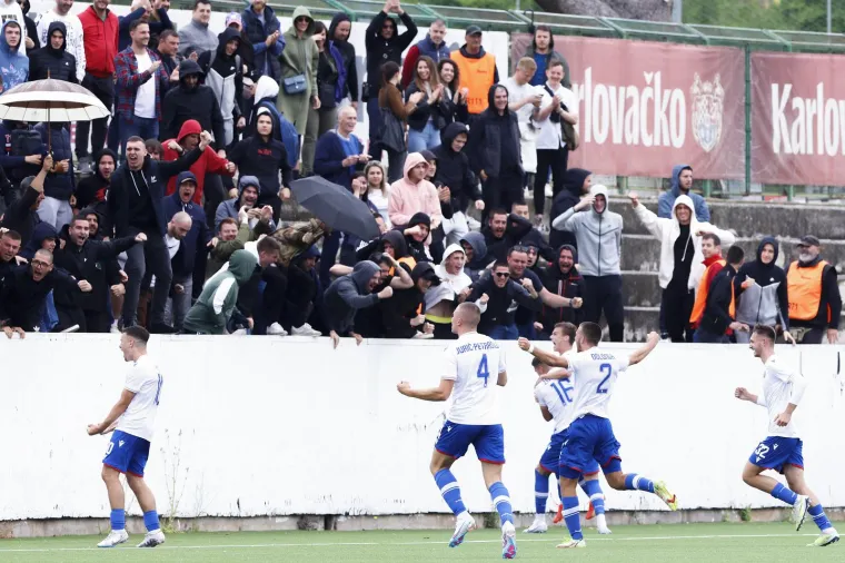 Gol izazvao neviđenu euforiju na Poljudu: Pogledajte kako su hajdukovci proslavili izjednačenje protiv Dinama