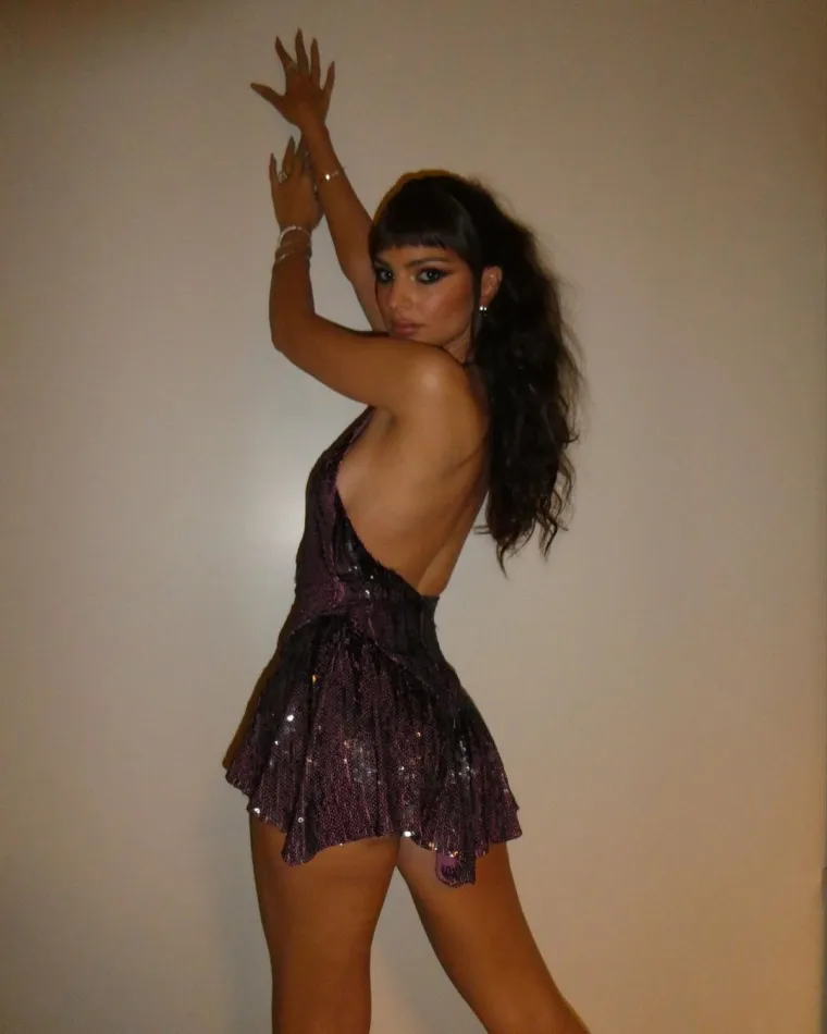 Emily Ratajkowski