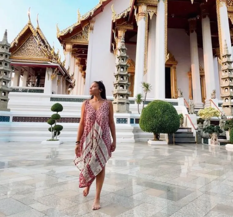 'Čak i kada mi se netko jako svidi, ja nastavim svoje putovanje, ali se čujem s tom osobom. Ako se čujemo vi&scaron;e od godinu dana i želi doći u drugu zemlju zbog mene, onda znam da je ozbiljan po pitanju nas', ističe ona.