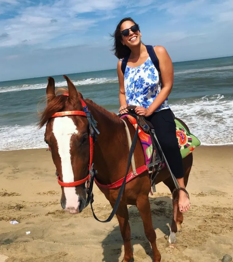 Bila je sa 100 frajera iz 100 država i ne misli stati: 'Na jednoj lokaciji ostajem pet dana, ali ako se zaljubim...'