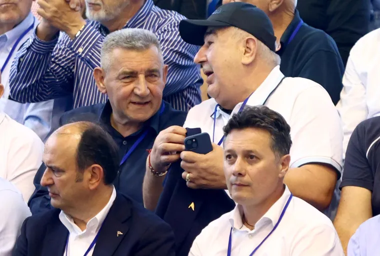 Gotovina, Puljak i Livaja došli pogledati spektakl u Splitu