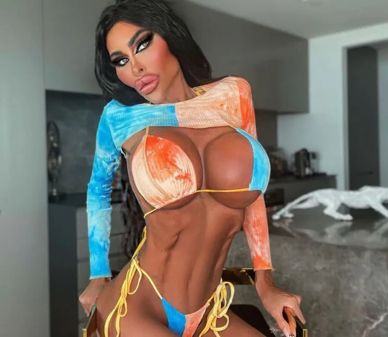 &quot;Ne znam tko misli da trebam stati s operacijama, kad se tek zagrijavam. Bit će ih još. Želim da me pamti cijeli svijet po izgledu&quot;, rekla je.