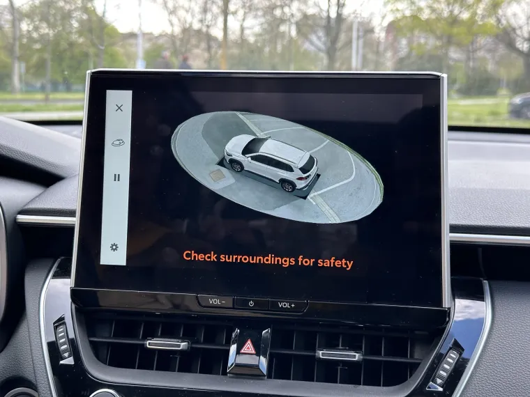 Prije nego krenete 360 kamera može vam otkriti ima li kakvih prepreka oko vas